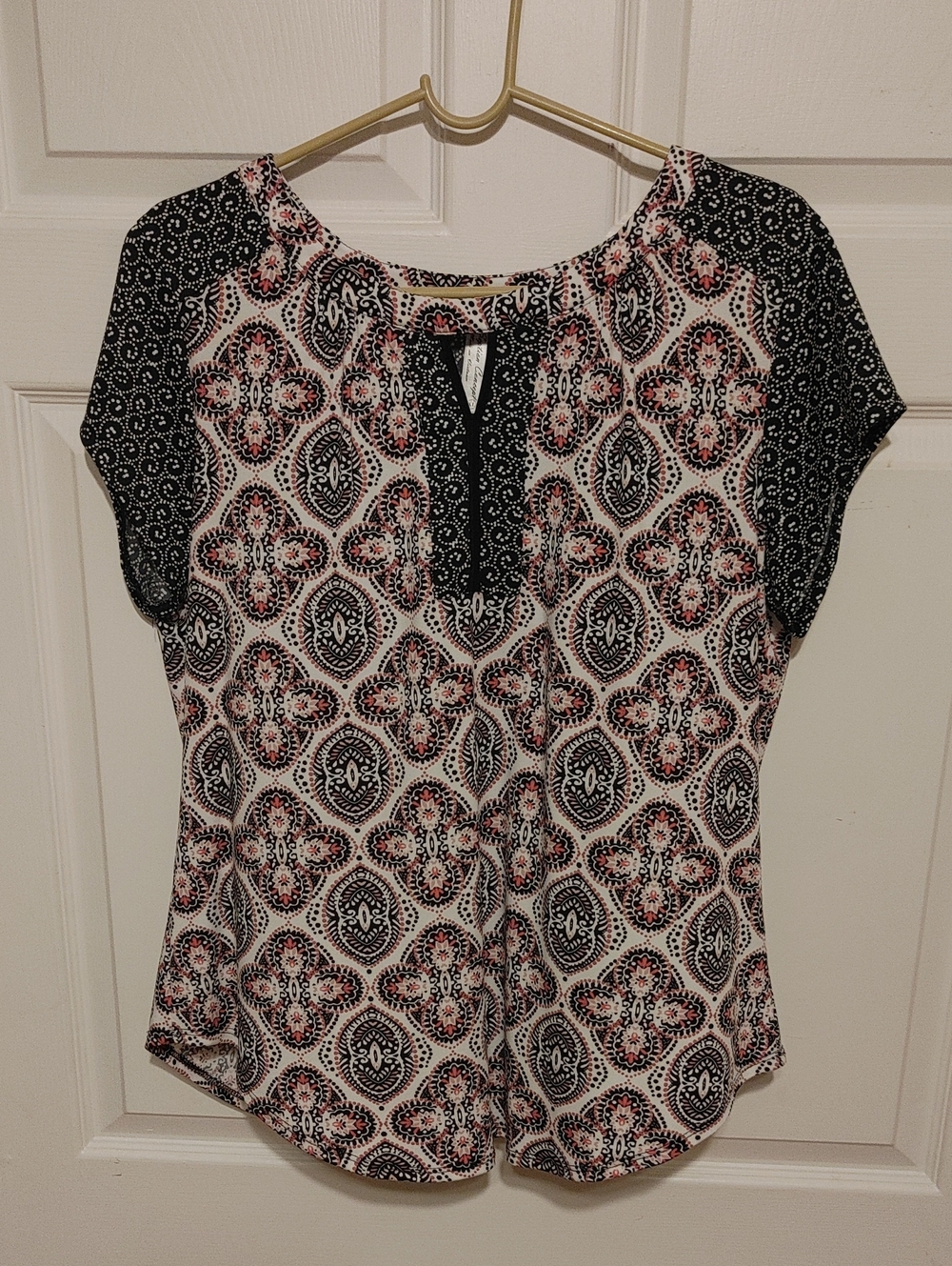 PerSeption Concept Black, Cream and Pink Printed Short-Sleeve Top